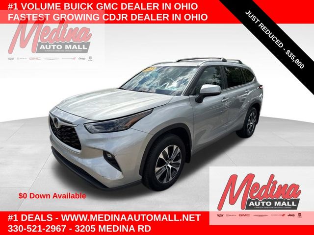 2023 Toyota Highlander XLE