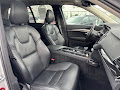 2017 Volvo XC90 T6 Momentum